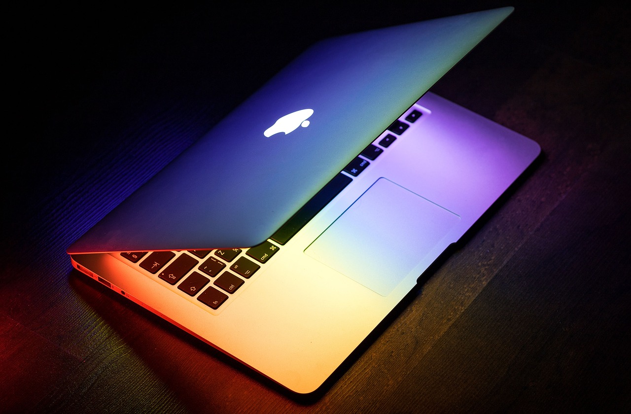 Innovations in Qualitative Data Analysis Software